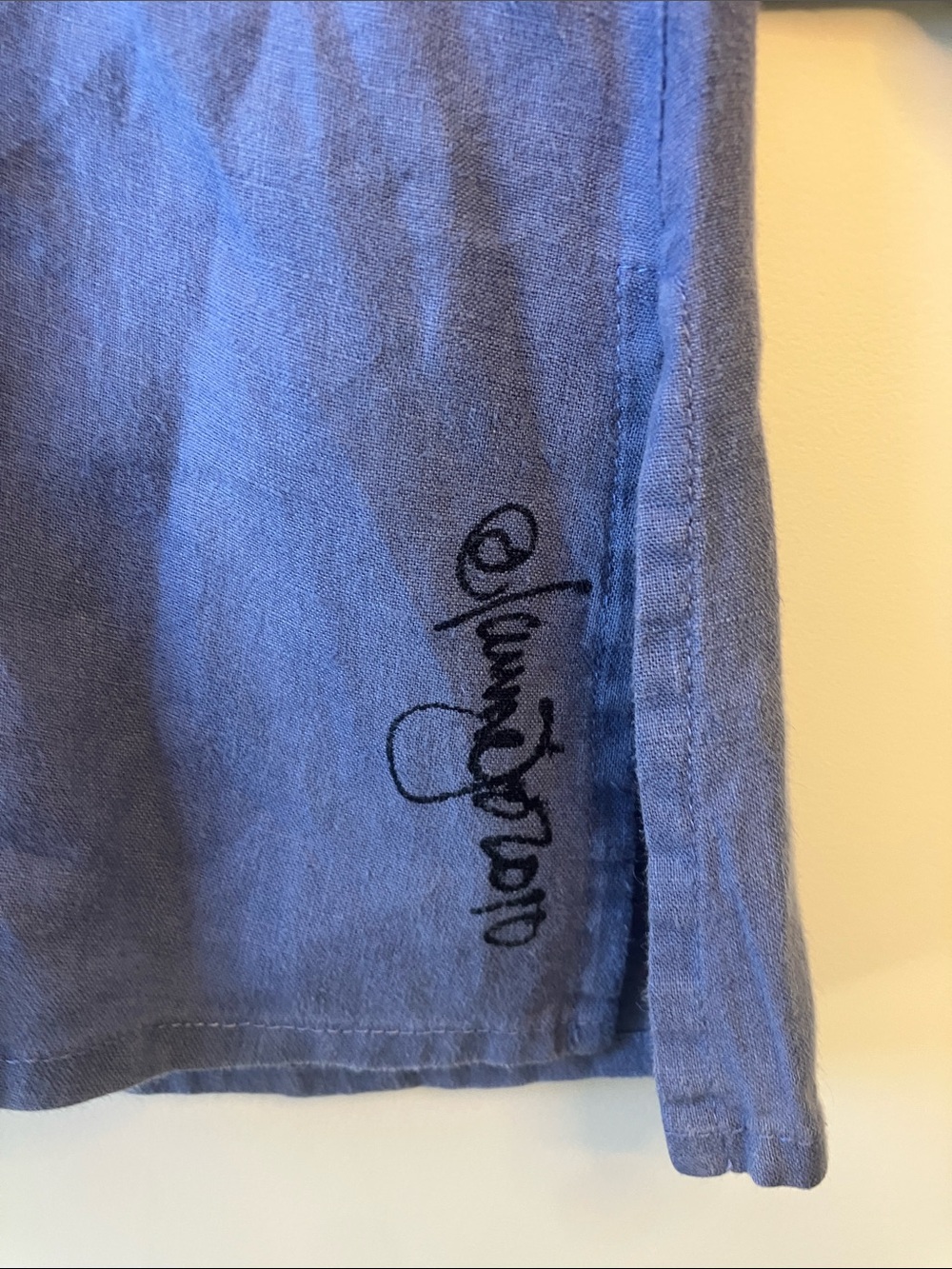 FLAX Vintage Blue Linen Flowy V-Neck Top w/ White Daisy Customization Size M - Picture 4 of 11